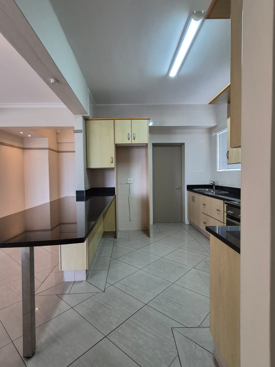 To Let 2 Bedroom Property for Rent in Summerstrand Eastern Cape
